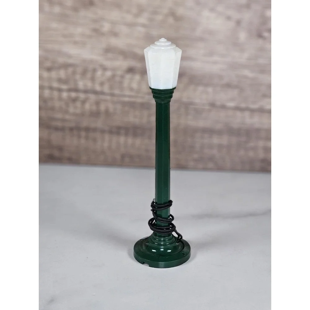 Vintage Colber Boulevard Lamp Train Layout Street Light w Box